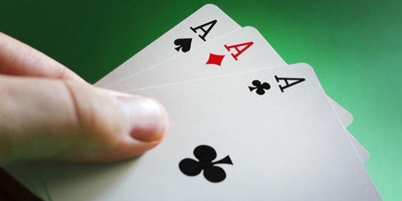 Biến thể cơ bản của bài cào poker 